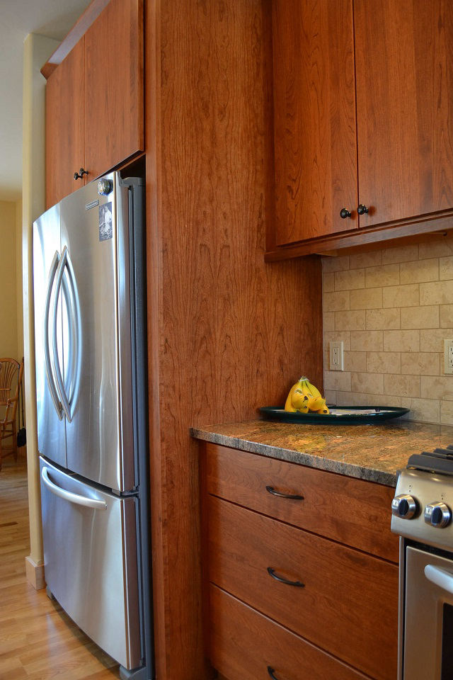 Marble backsplash