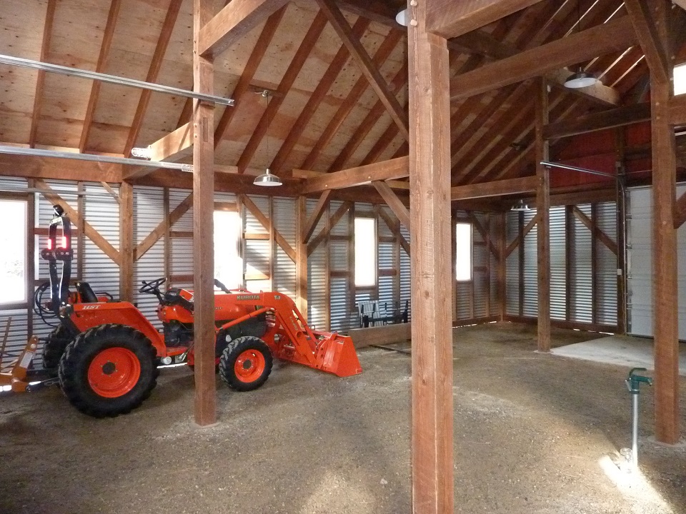 barn interior photo